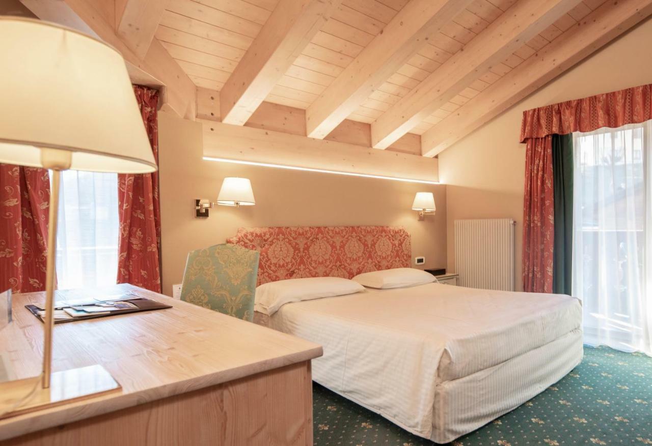 Hotel Dolomiti Moena Exterior photo